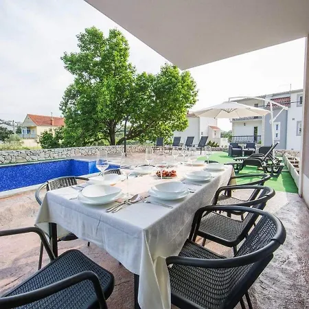 Holiday home J&d 3